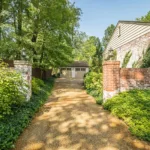 A Ladue home on 15 Daniel Road