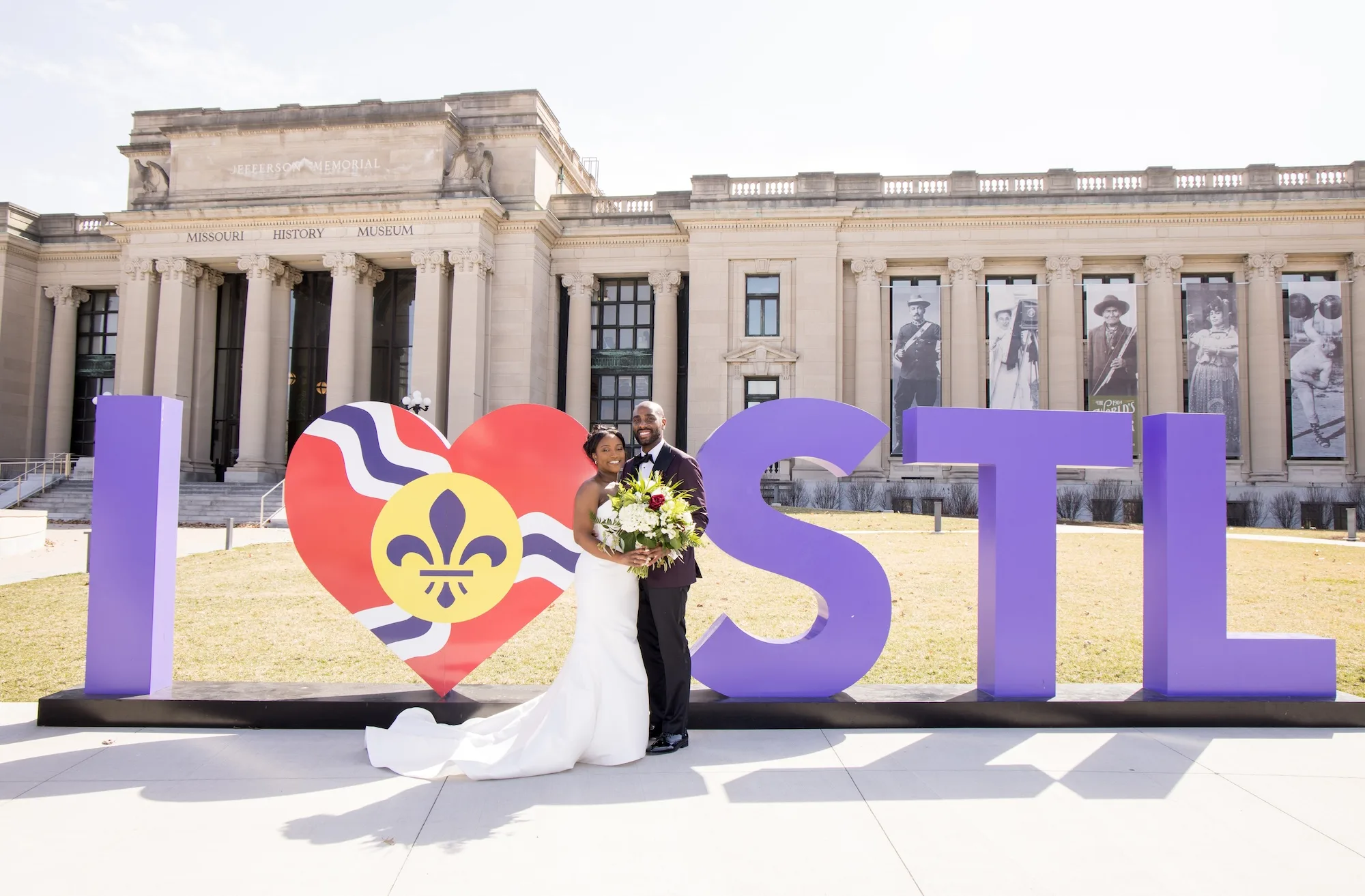 Lauren and Marcus Lee hosted a St. Louis-themed wedding on 314 Day.