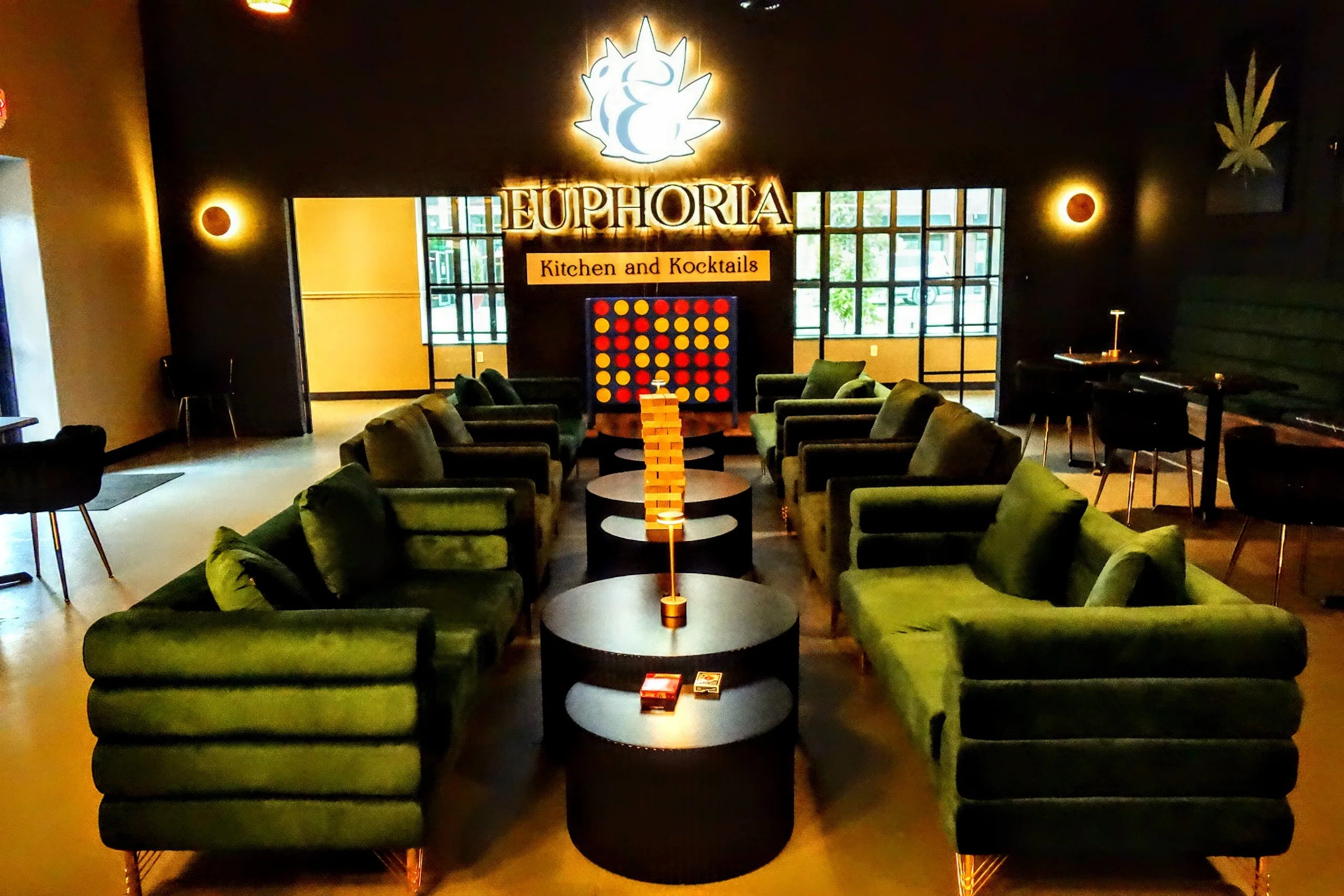 Cannabis lounges in St. Louis