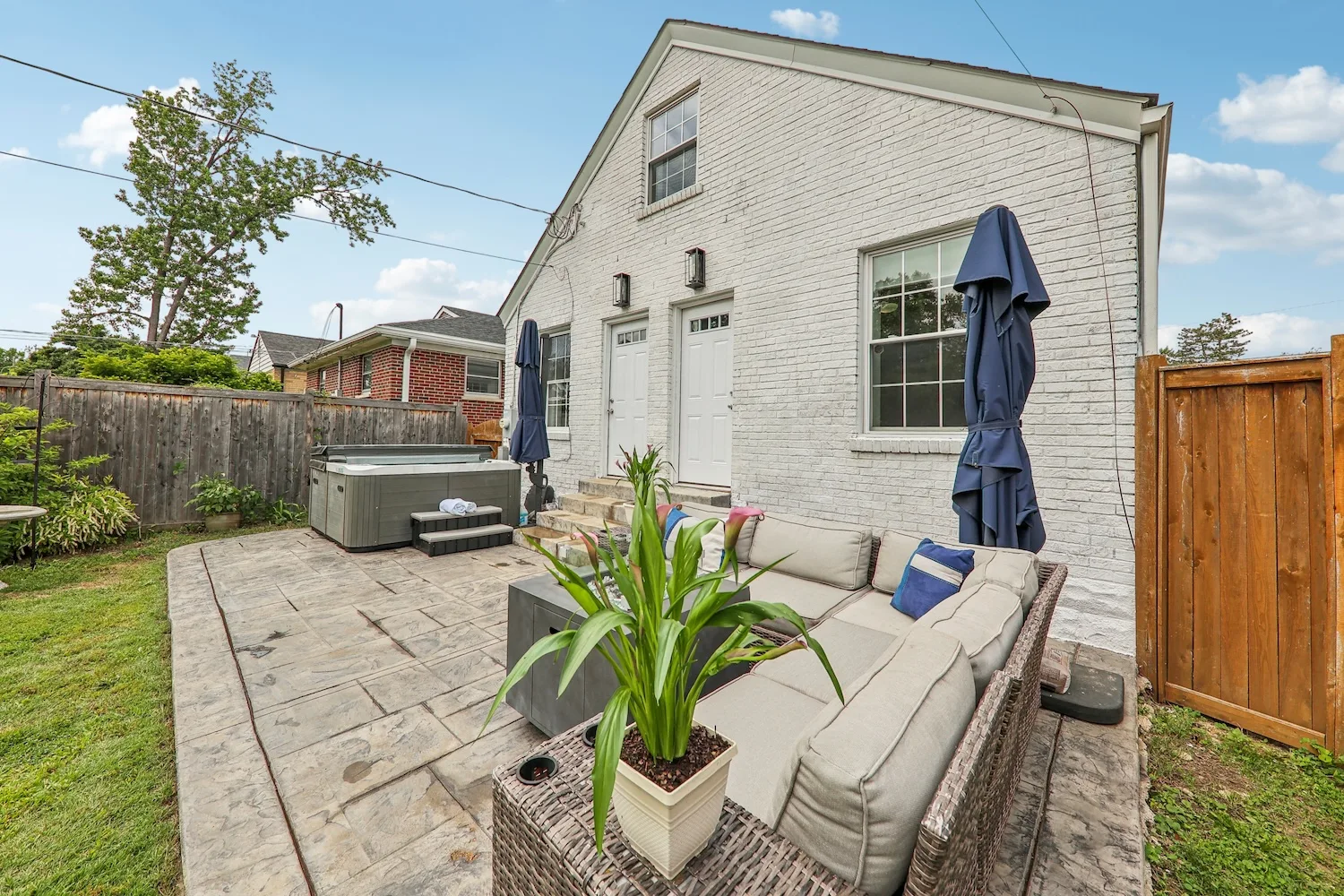 A University City home on 6708 Etzel Ave