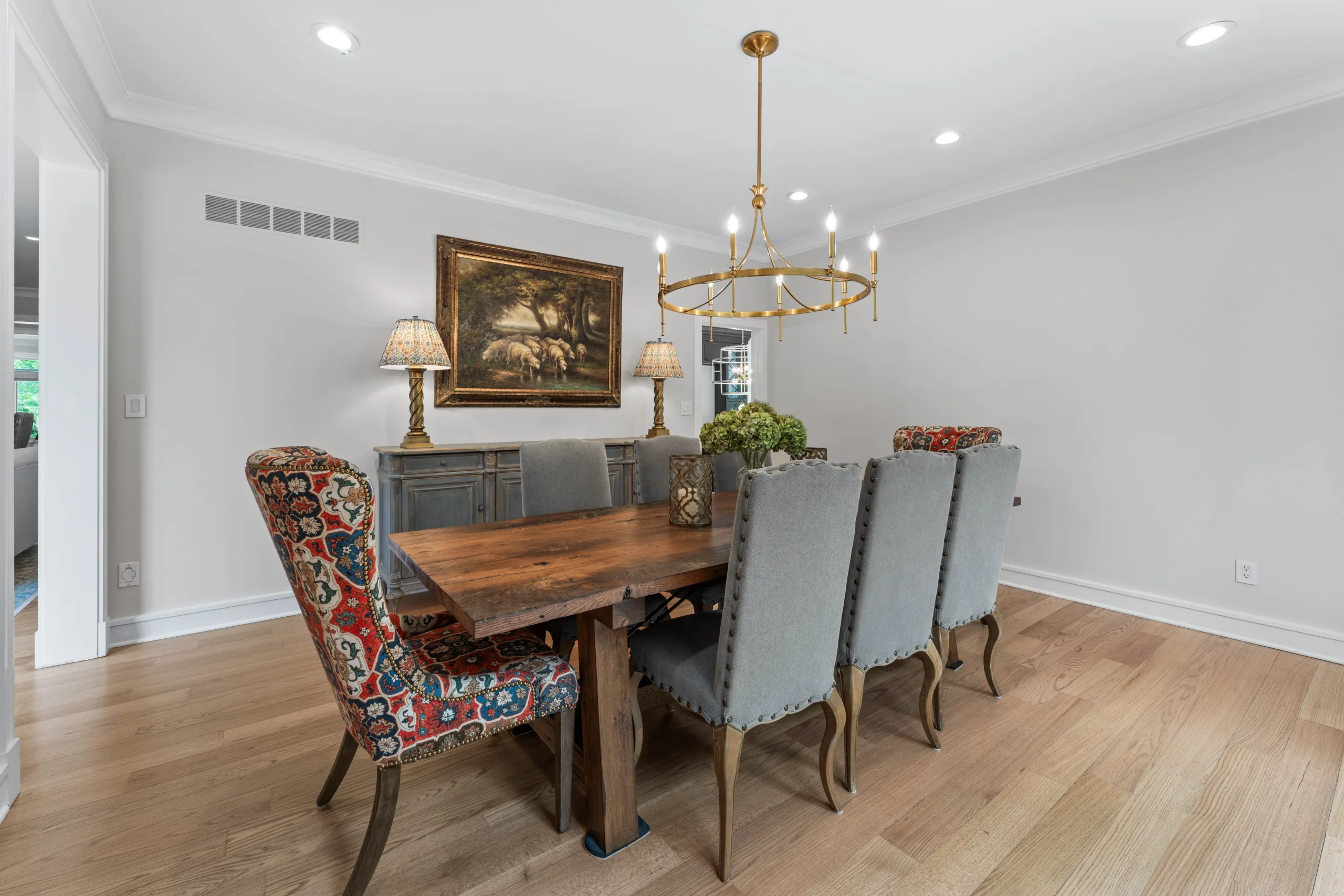 A Creve Coeur home on 19 Woodbridge Manor