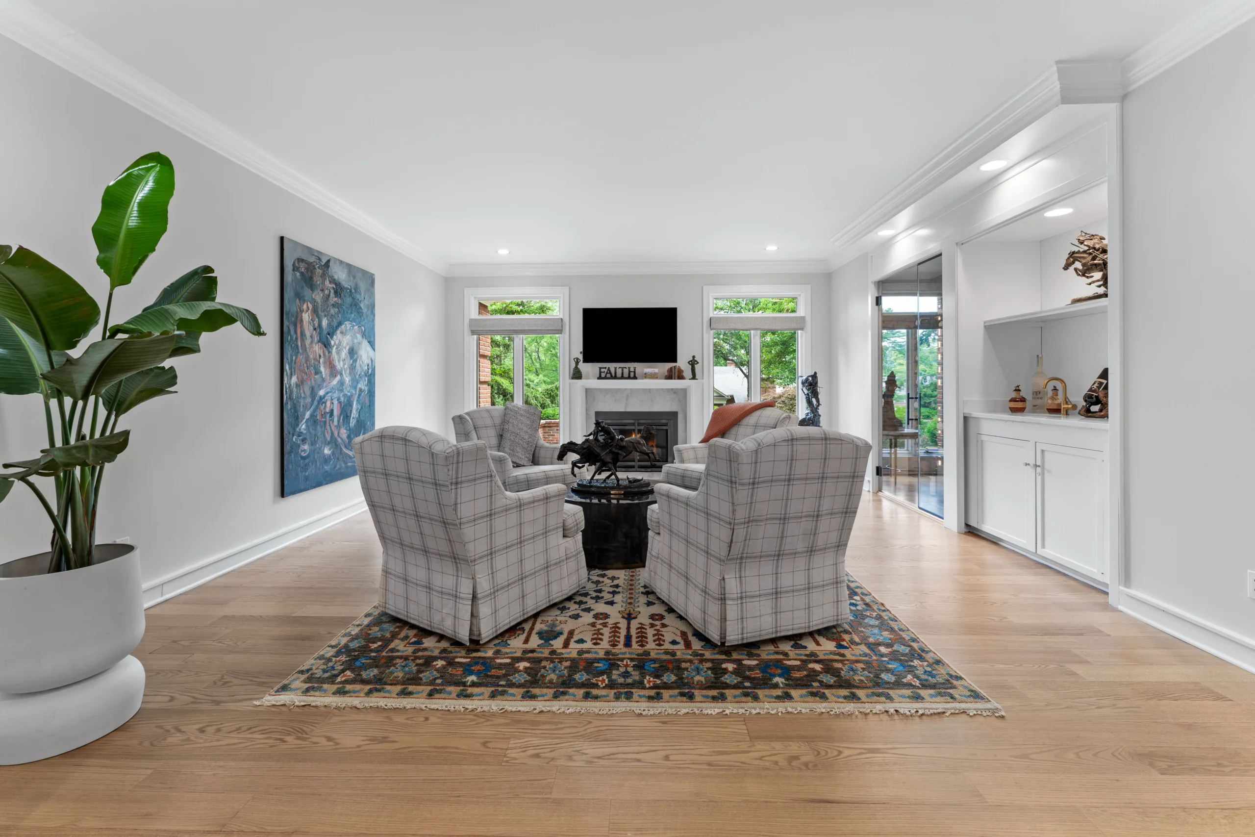 A Creve Coeur home on 19 Woodbridge Manor