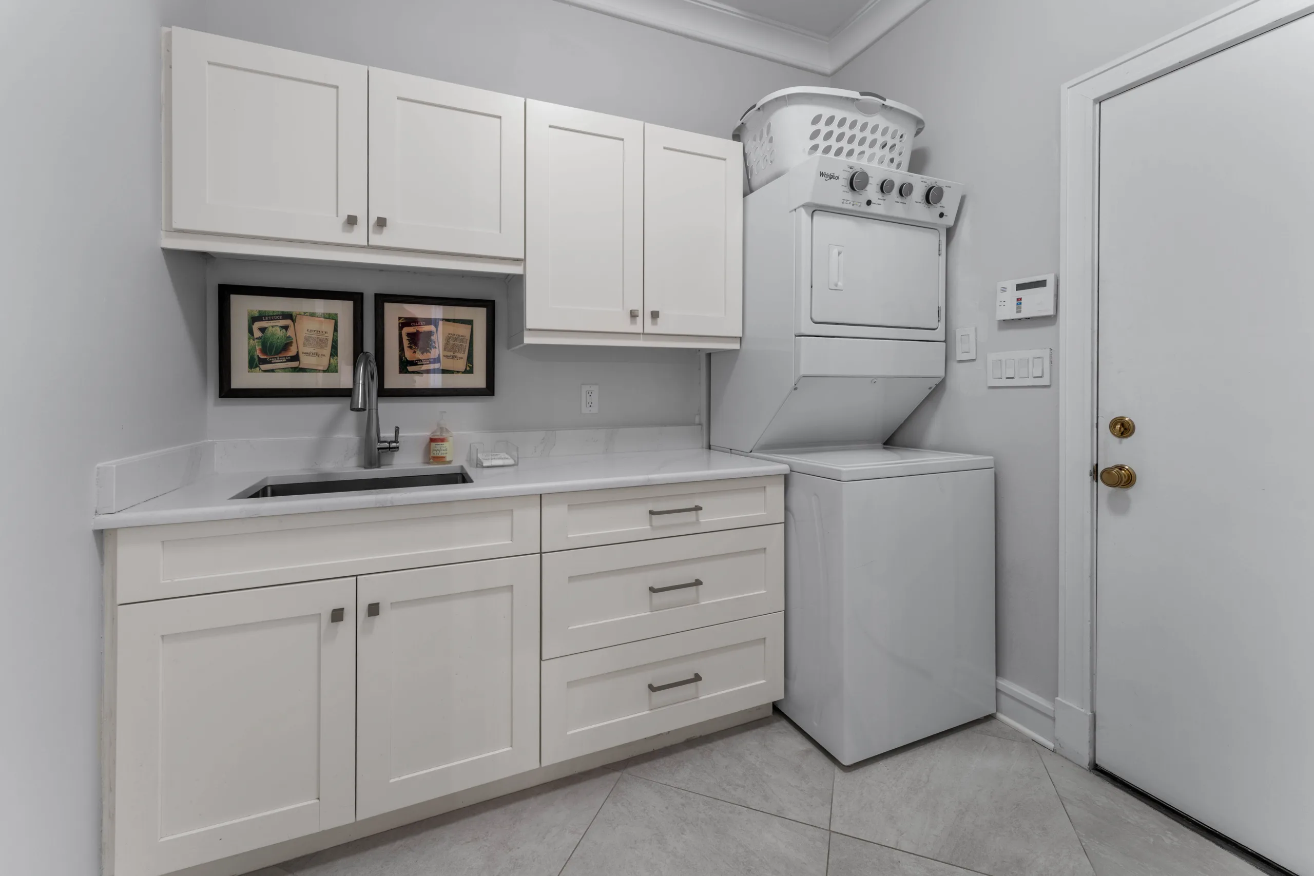 A Creve Coeur home on 19 Woodbridge Manor
