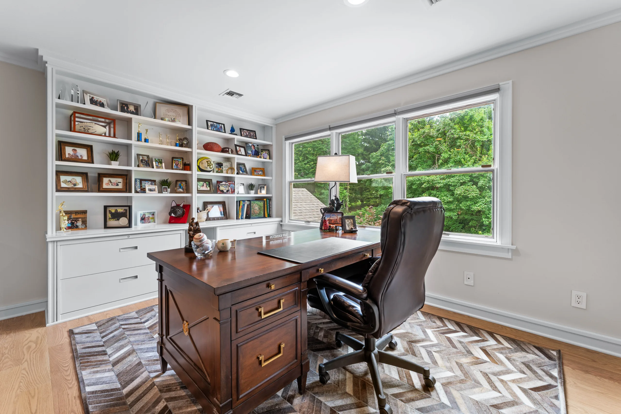 A Creve Coeur home on 19 Woodbridge Manor