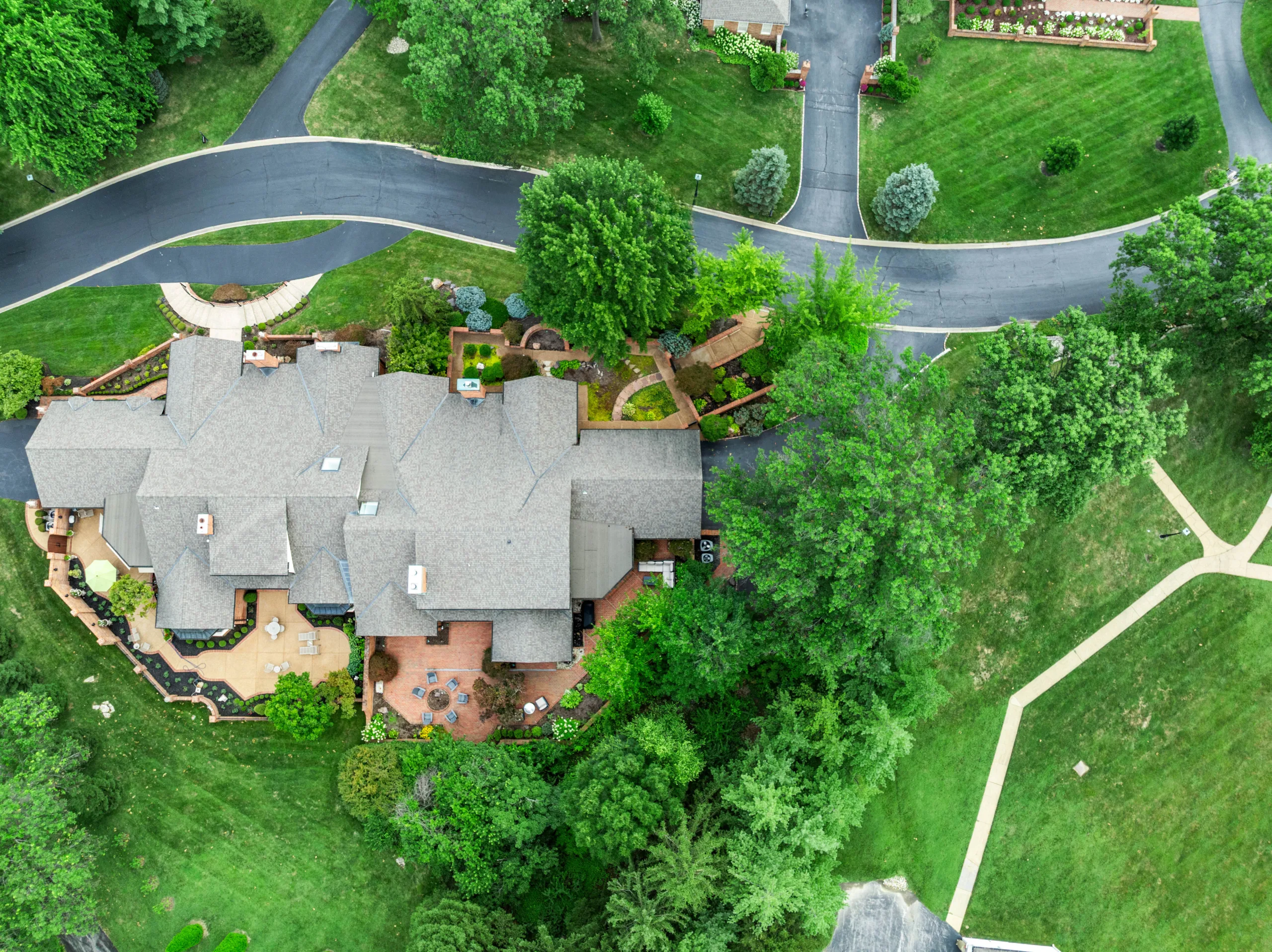A Creve Coeur home on 19 Woodbridge Manor