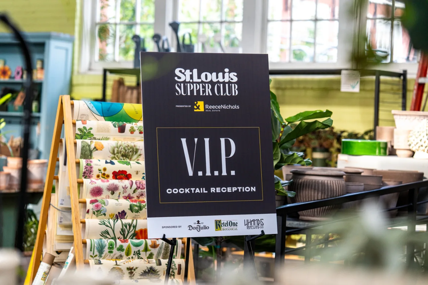 VIP Cocktail Reception