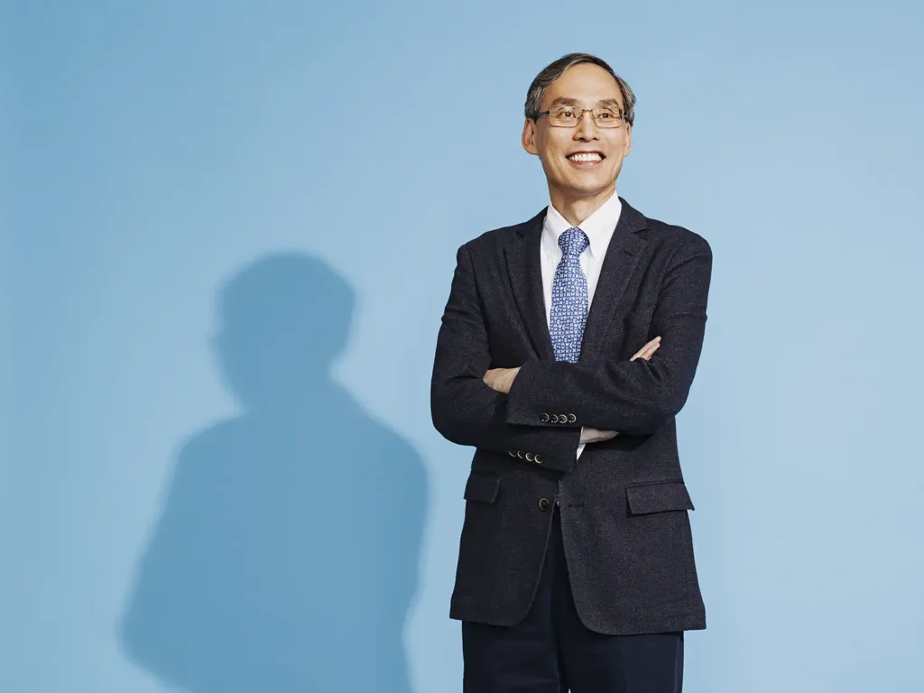 Dr. Kwee L. Thio
