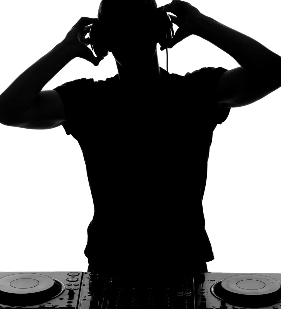 Rise & Vibe STL events will feature DJ JoeJoe STyMuLaTioN.
