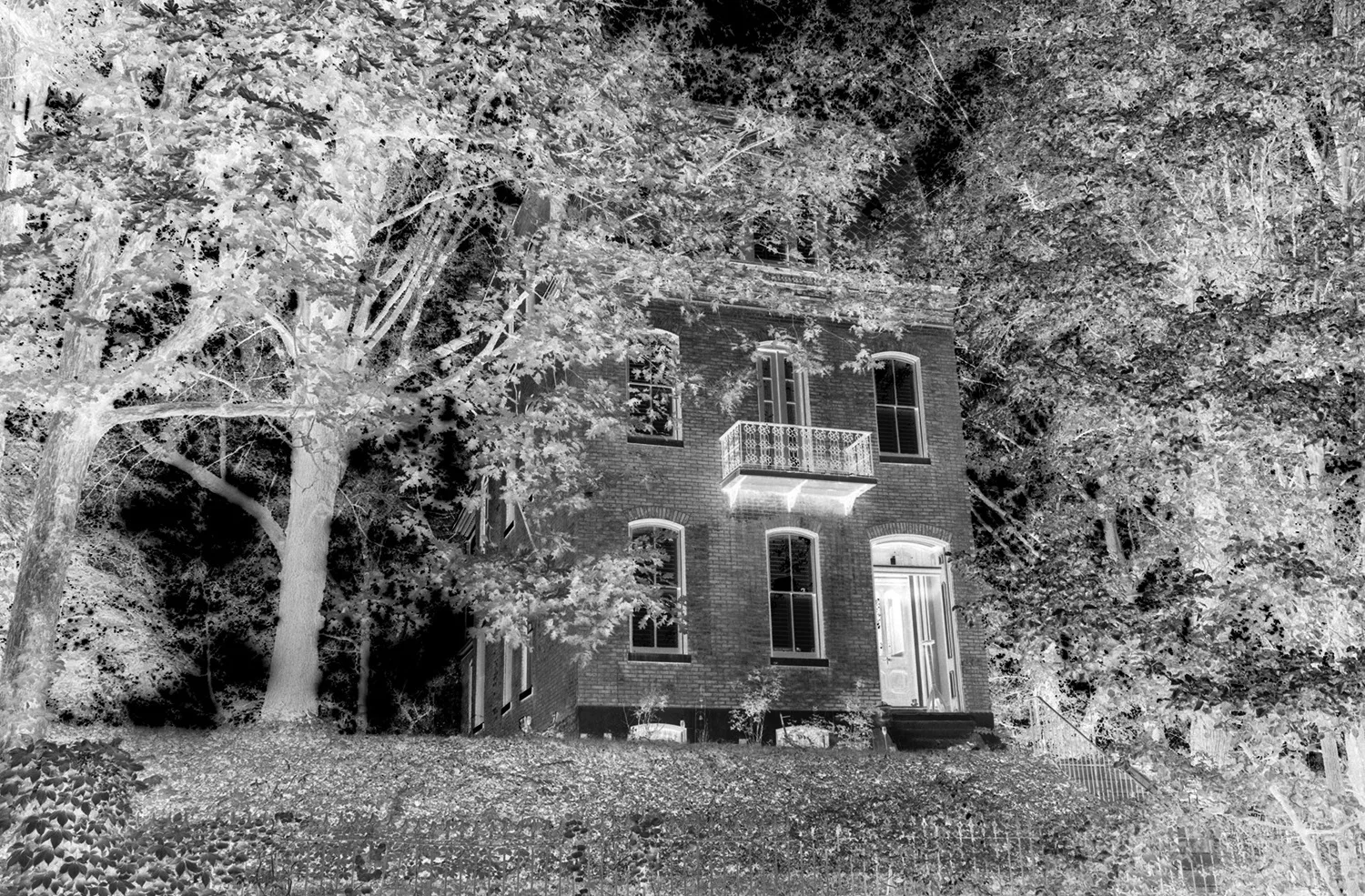 Soulard ghost tour shows off the neighborhood’s haunted past