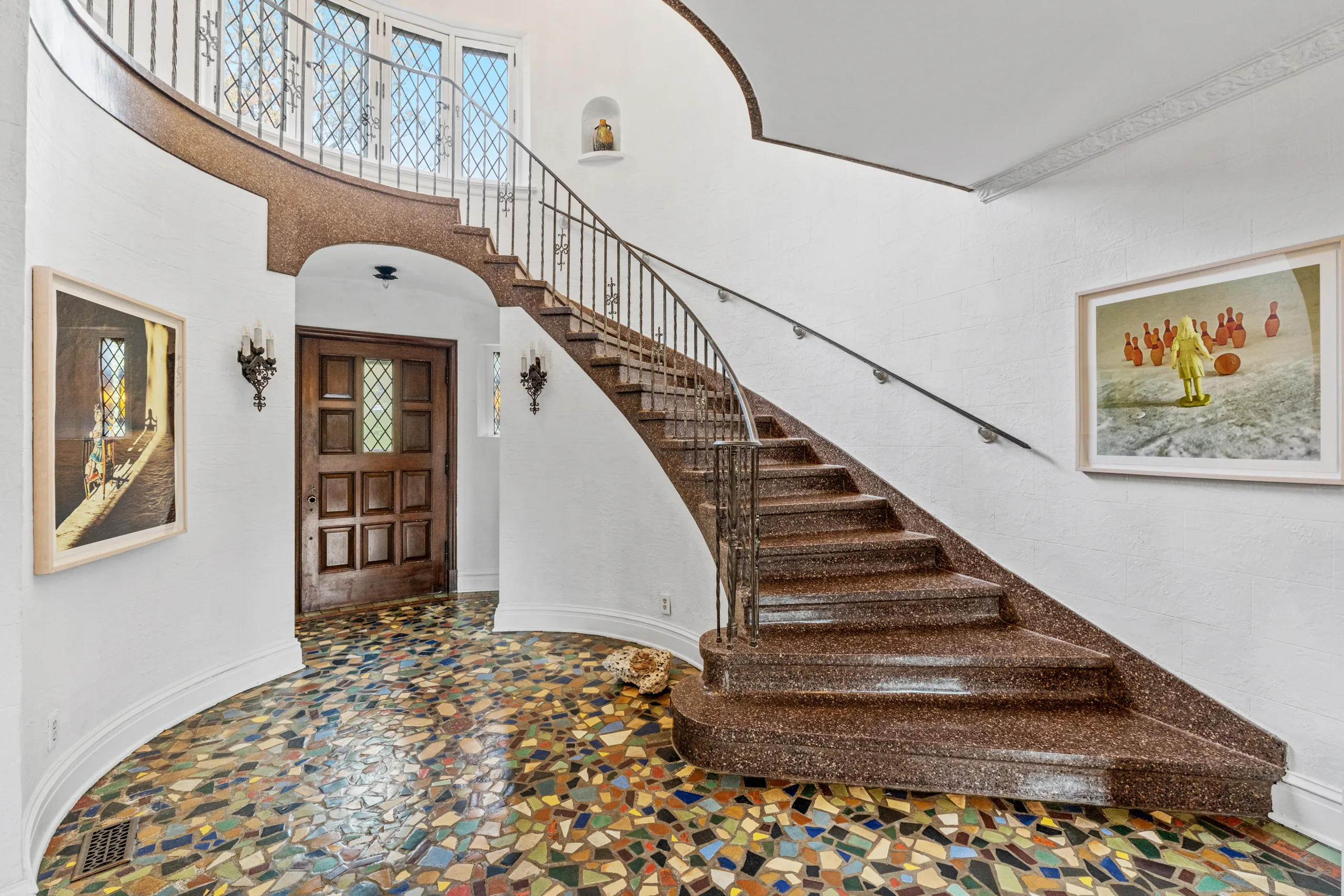 A Hampton Park home on 1250 Hampton Park Drive