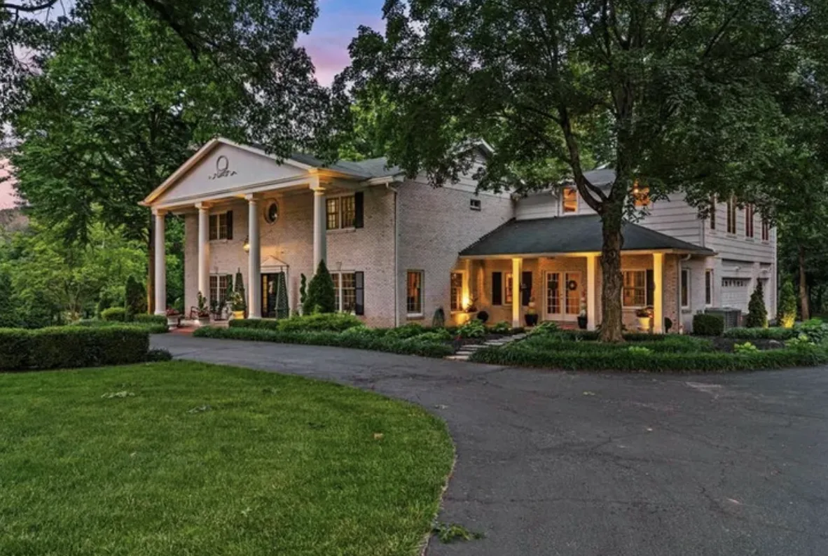 A home listing provided by The Peter Lu Team
