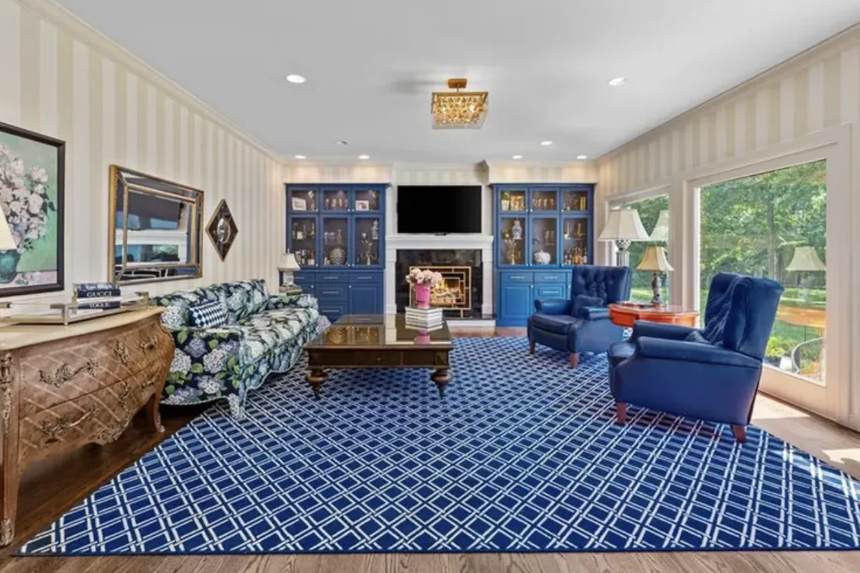 A home listing provided by The Peter Lu Team