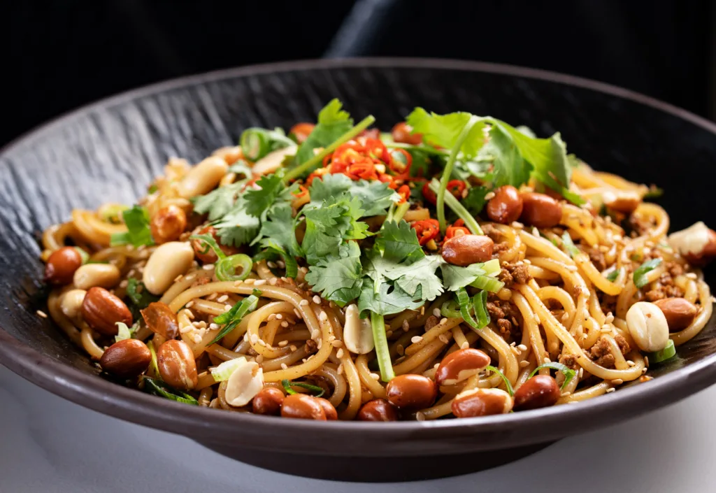 YummyRiceNoodle_ground meat rice noodle