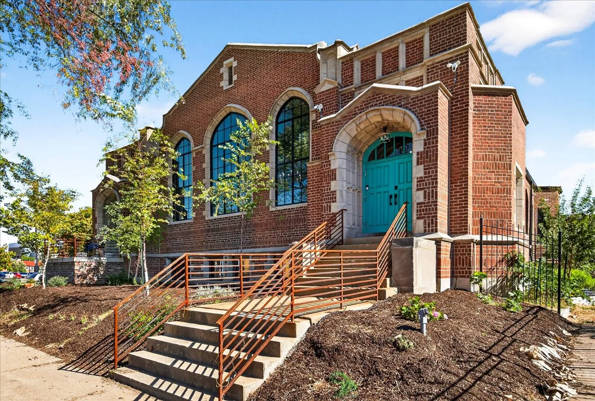 A Central West End home on 1034 S Kingshighway