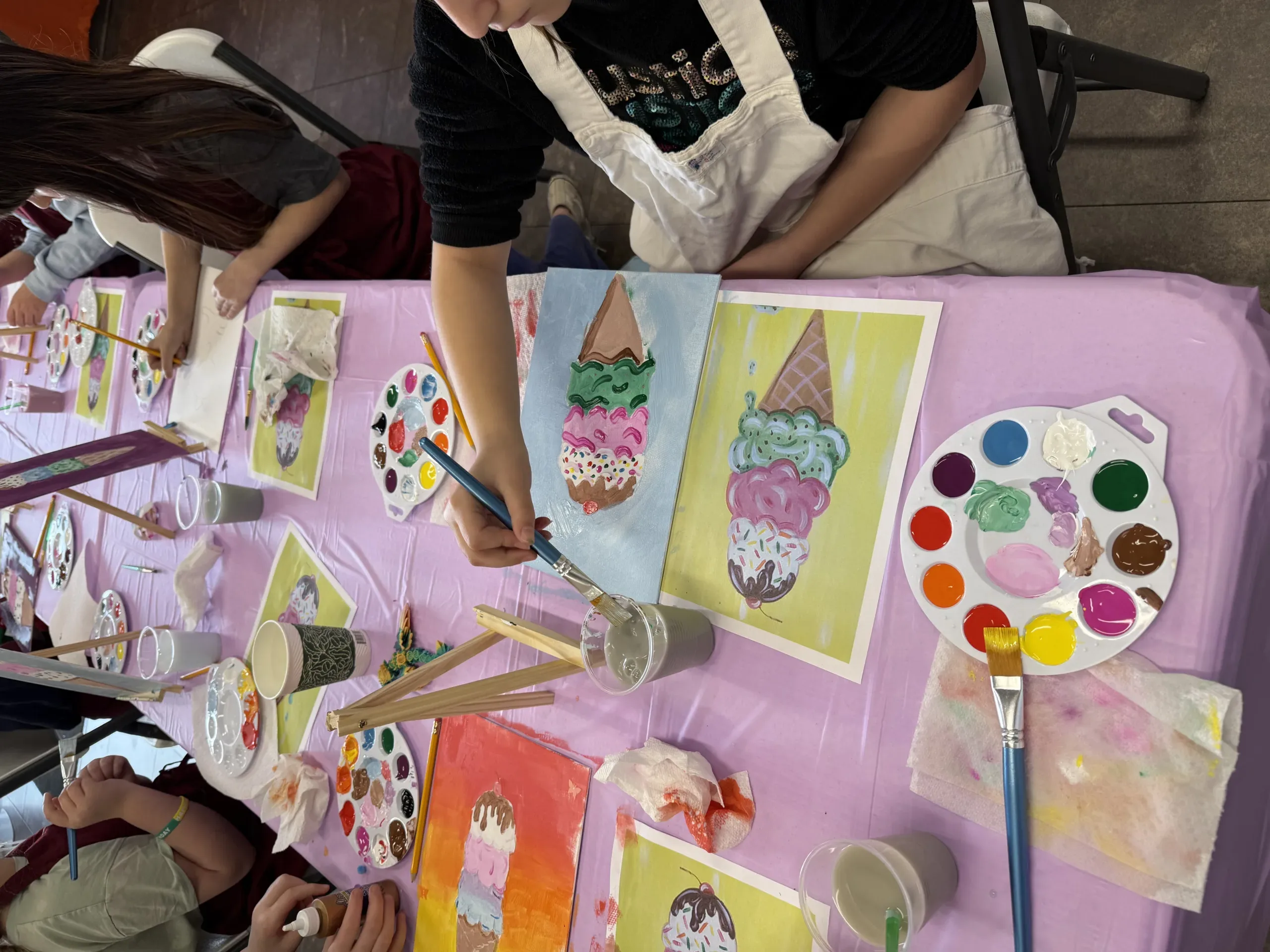 Stay Good Studio is a mobile arts education business that offers private parties, workshops, and special events across the St. Louis region.