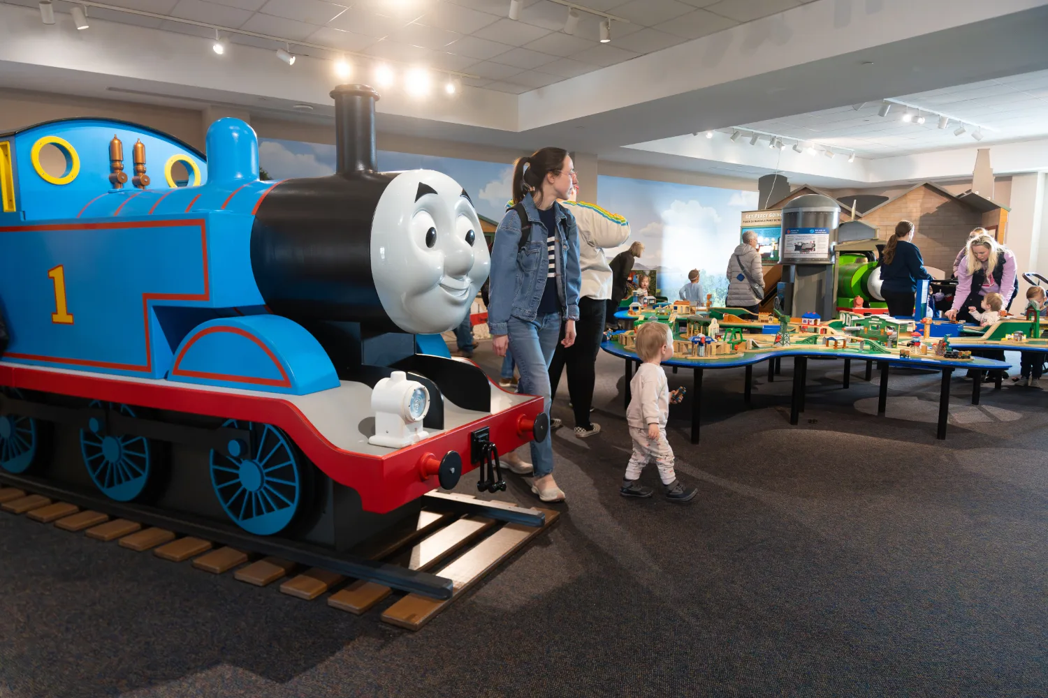 St. Louis Magazine's St. Louis Family Playdate at The Magic House