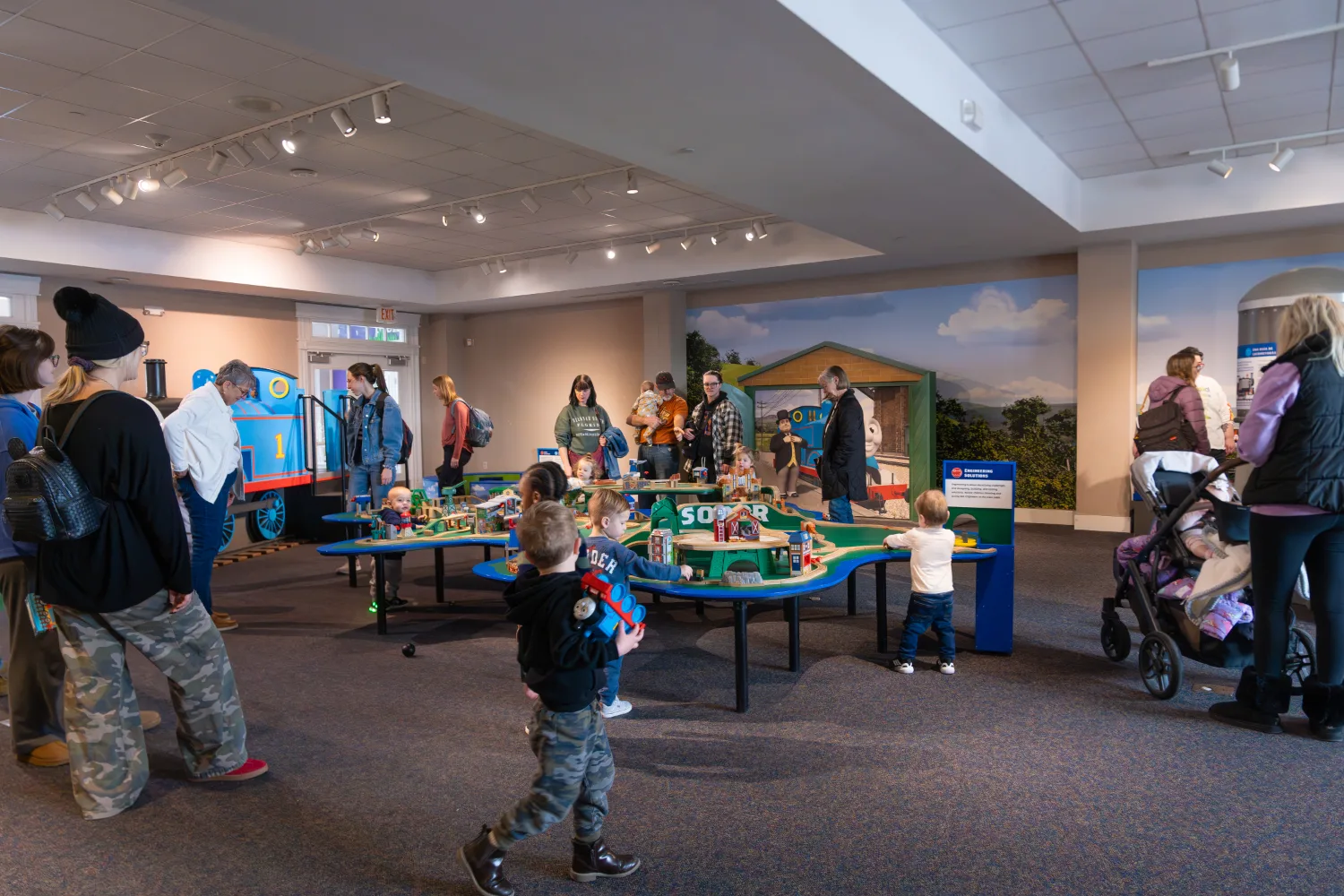 St. Louis Magazine's St. Louis Family Playdate at The Magic House