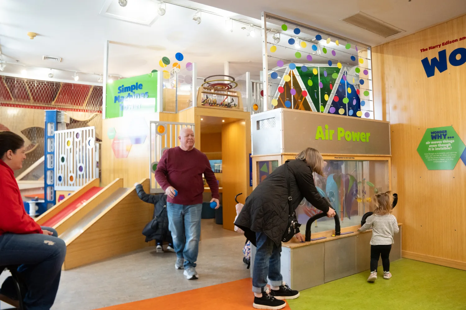 St. Louis Magazine's St. Louis Family Playdate at The Magic House