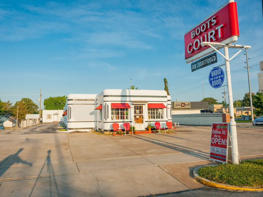 Boots Court