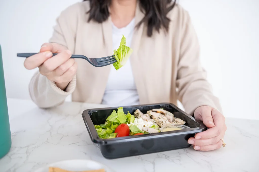 A Preggo Perks membership includes access to meal-prep delivery options.