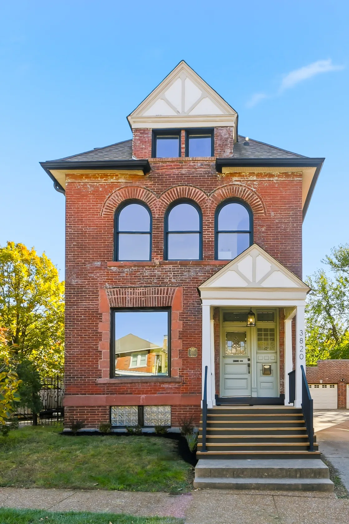 A Tower Grove home on 3820 Shaw Boulevard
