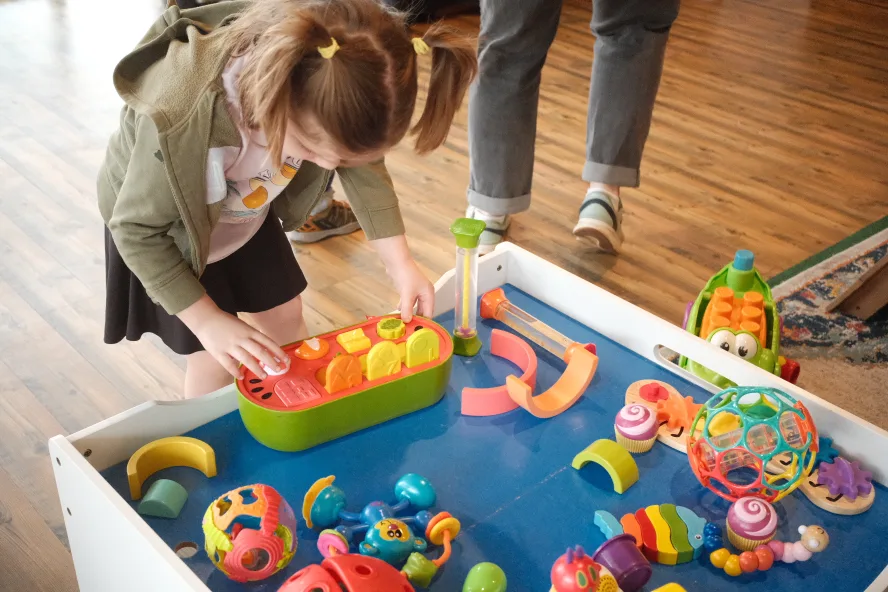 Family Playdate at Macklind Make & Play