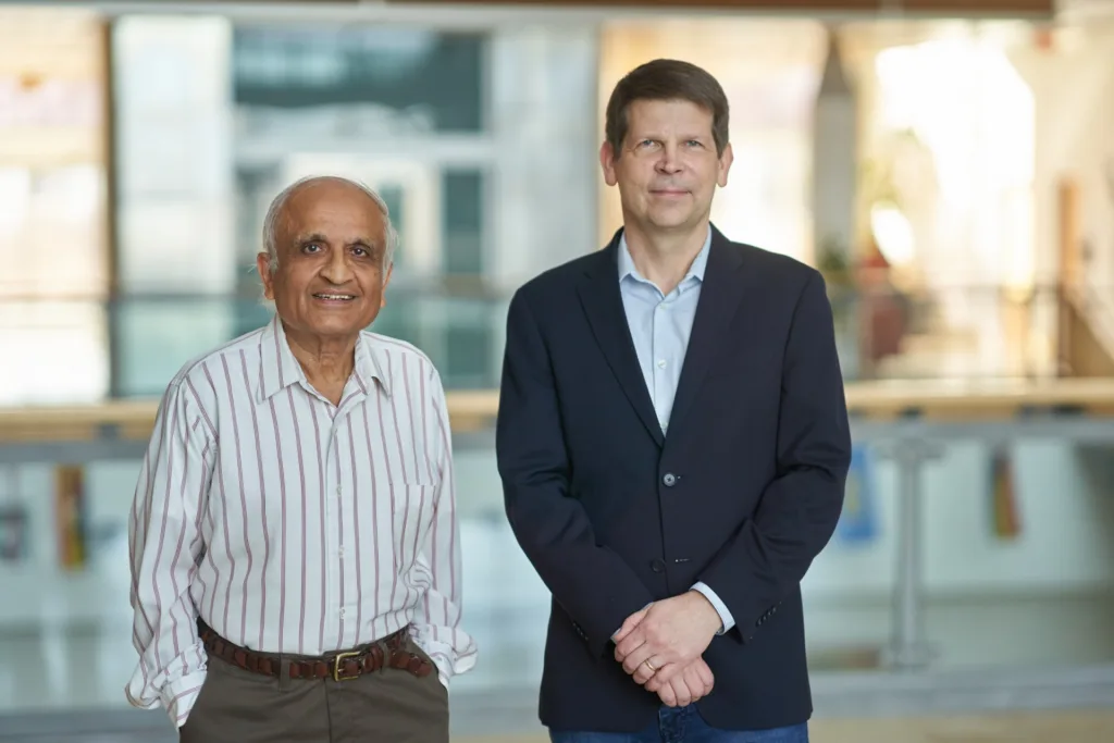 Danforth Plant Science Center principal investigators Dilip Shah (left) and Kirk Czymmek (right)