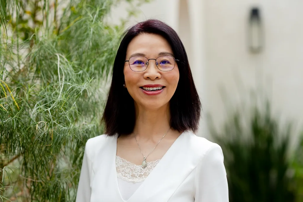 Excellence in Nursing Awards Lihua Yu Barnes-Jewish College Goldfarb School of Nursing