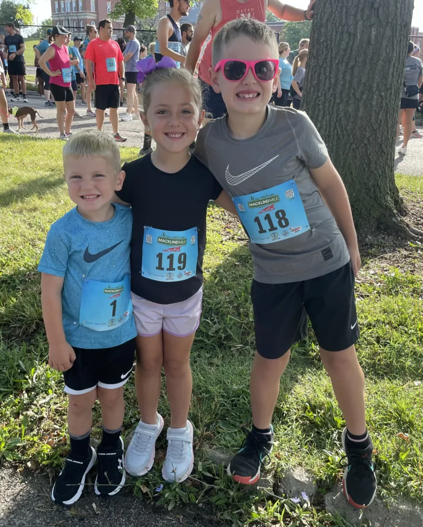 The Macklind Mile is one of the Carr family's favorite races. 2025 (Oliver, 3, Piper, 5, Emmitt, 7)