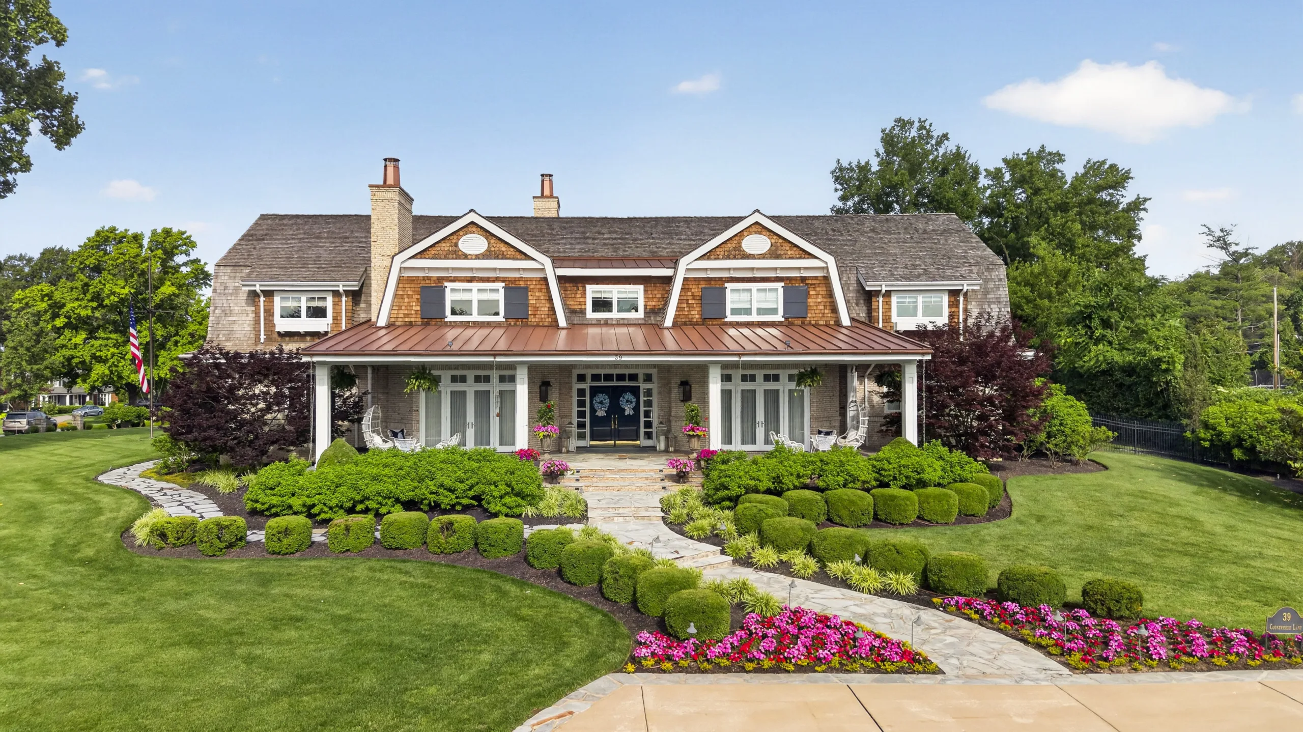 A home in Frontenac hits the market