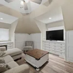 A St. Louis home on 10700 Starhill Drive