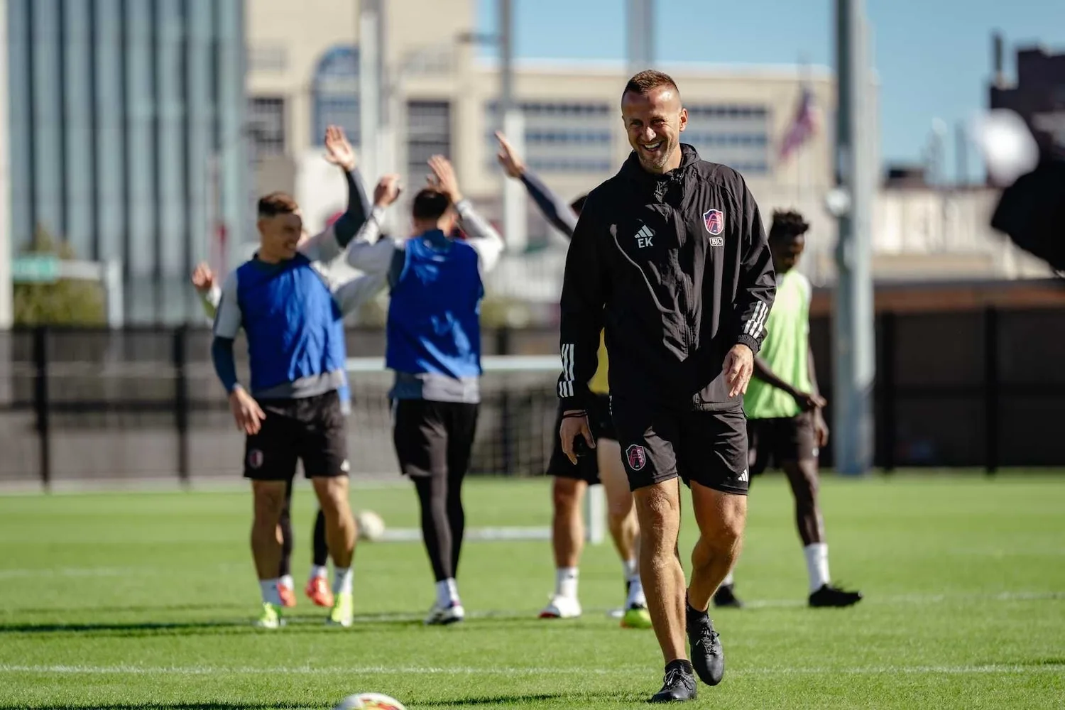 ‘Home versus heritage’: St. Louis Bosnians prepare for World Cup match vs. U.S.