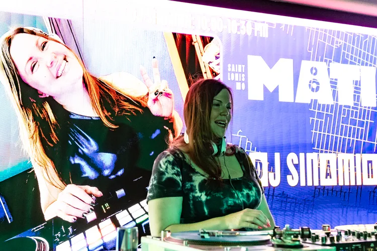 DJ Sinamin