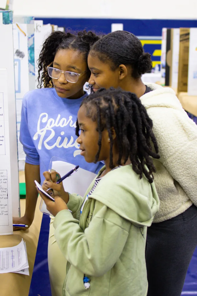 St. Louis Science Fair students