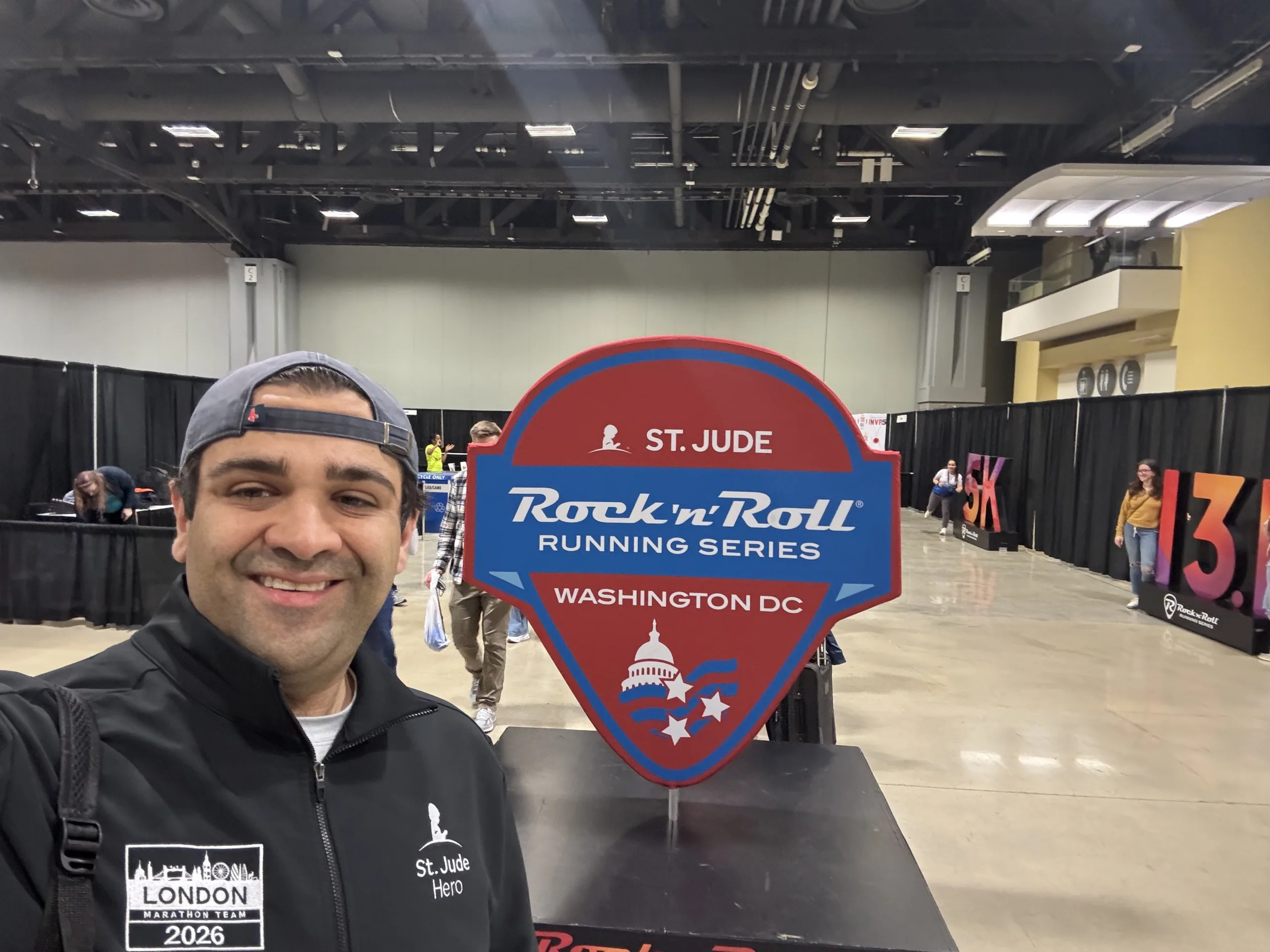 Scott MacArthur participates in the St. Jude Rock 'n' Roll Running Series in Washington, D.C.