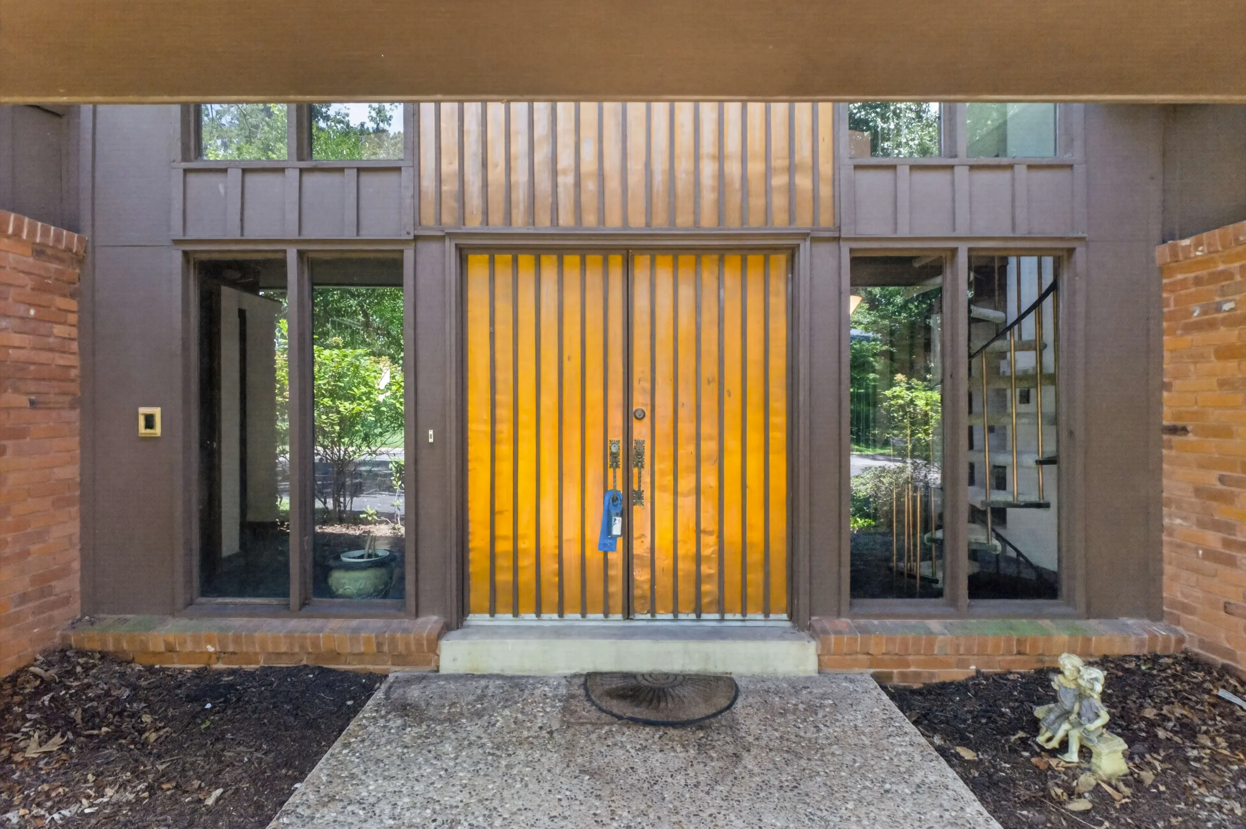 A Frontenac home on 2 Villa Coublay Drive