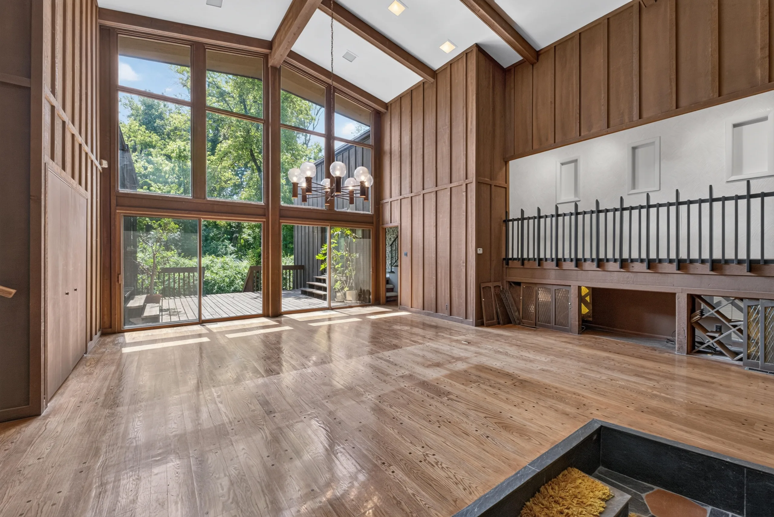 A Frontenac home on 2 Villa Coublay Drive