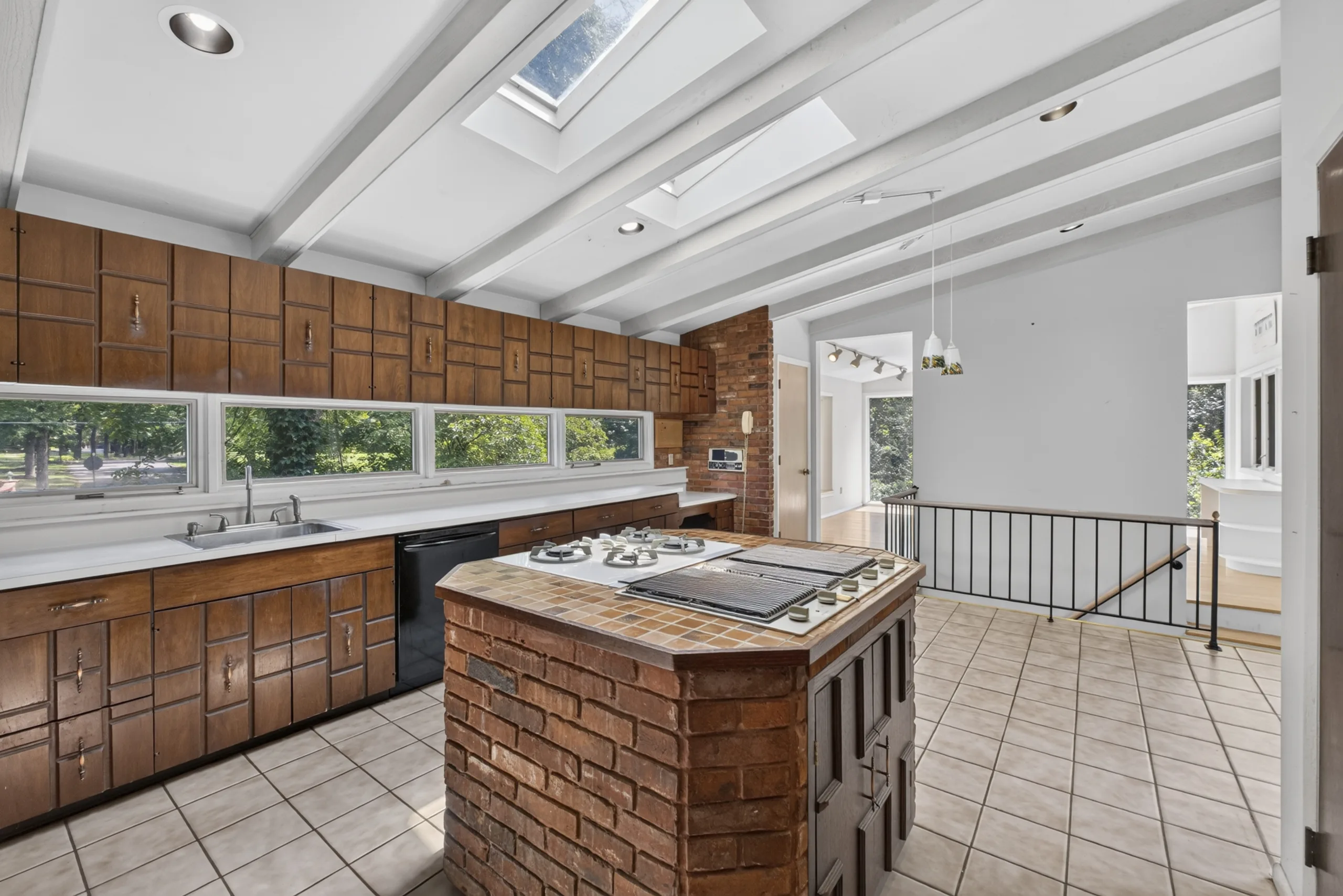 A Frontenac home on 2 Villa Coublay Drive