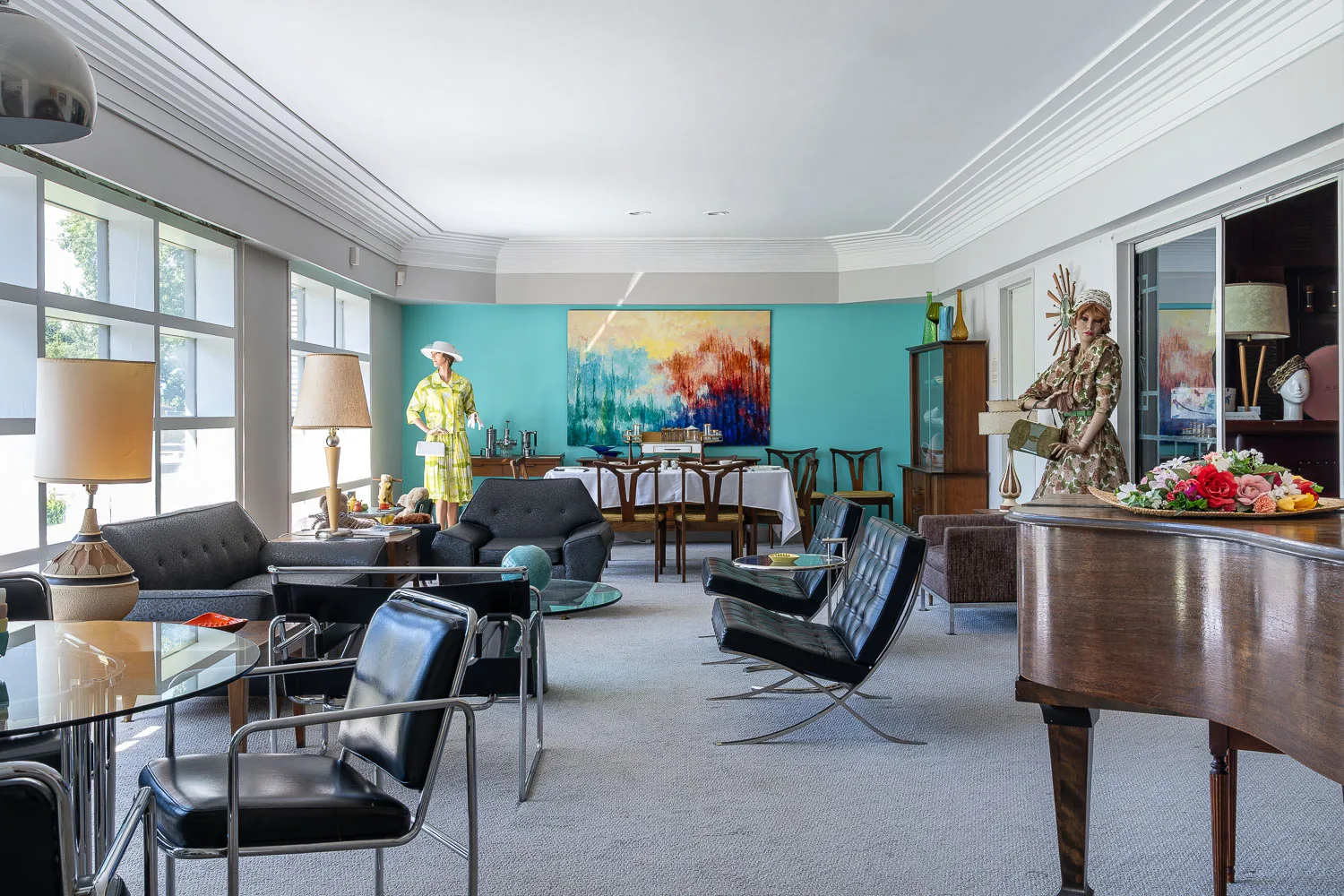 Inside a rescued midcentury modern house museum in Belleville, Illinois