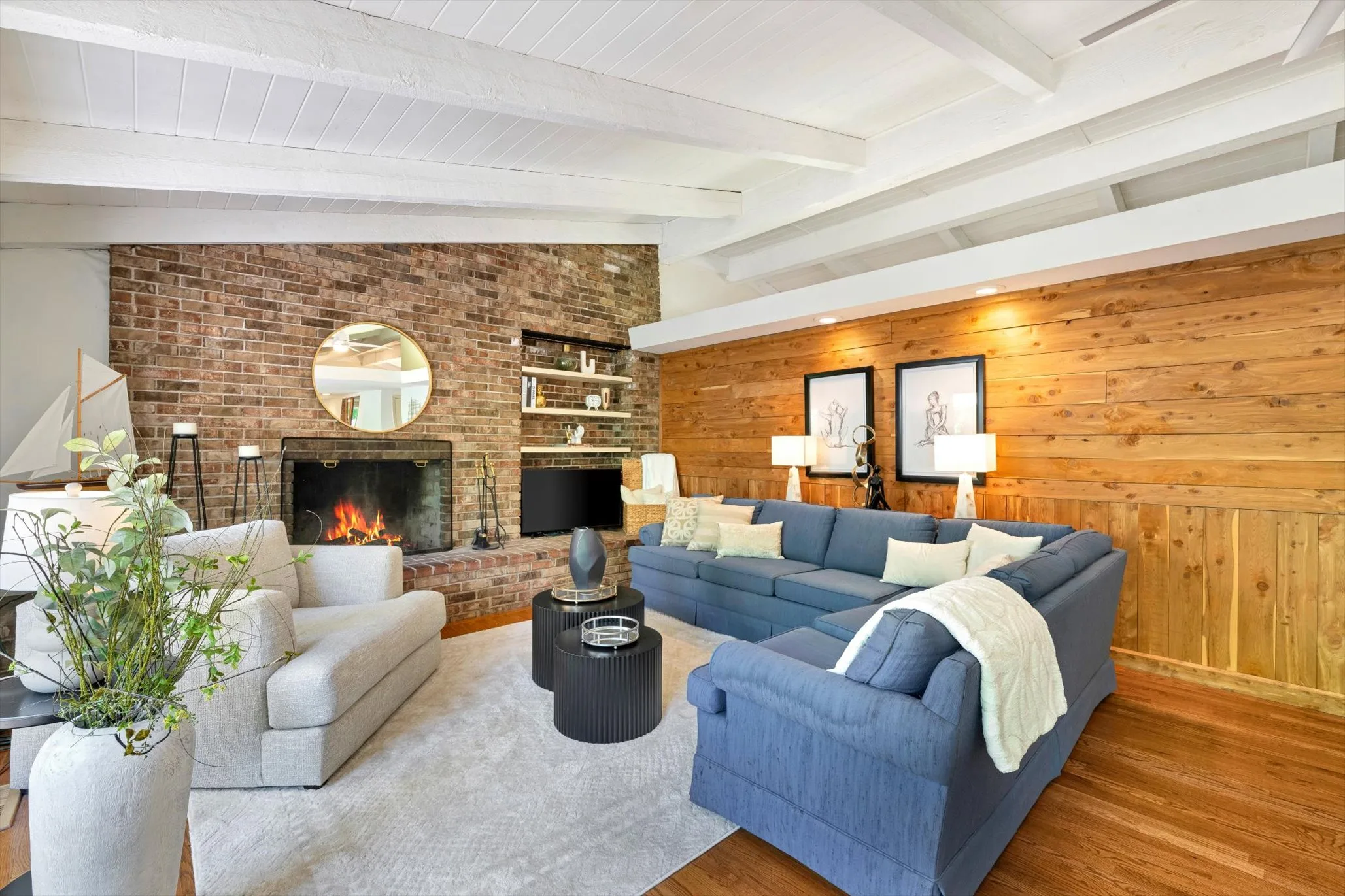 A Sugar Creek Valley home on 1901 W Adams Avenue