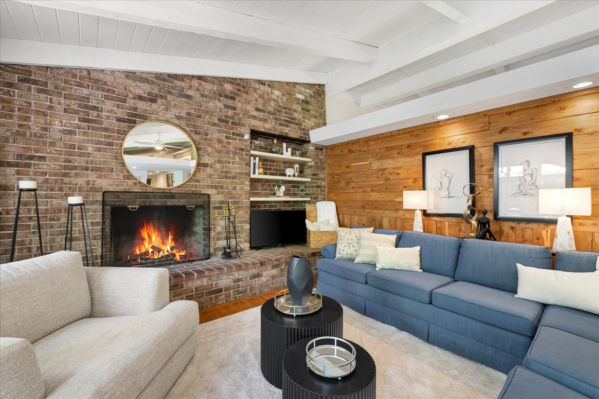 A Sugar Creek Valley home on 1901 W Adams Avenue