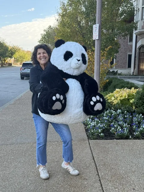 mindyKNOWS panda delivery