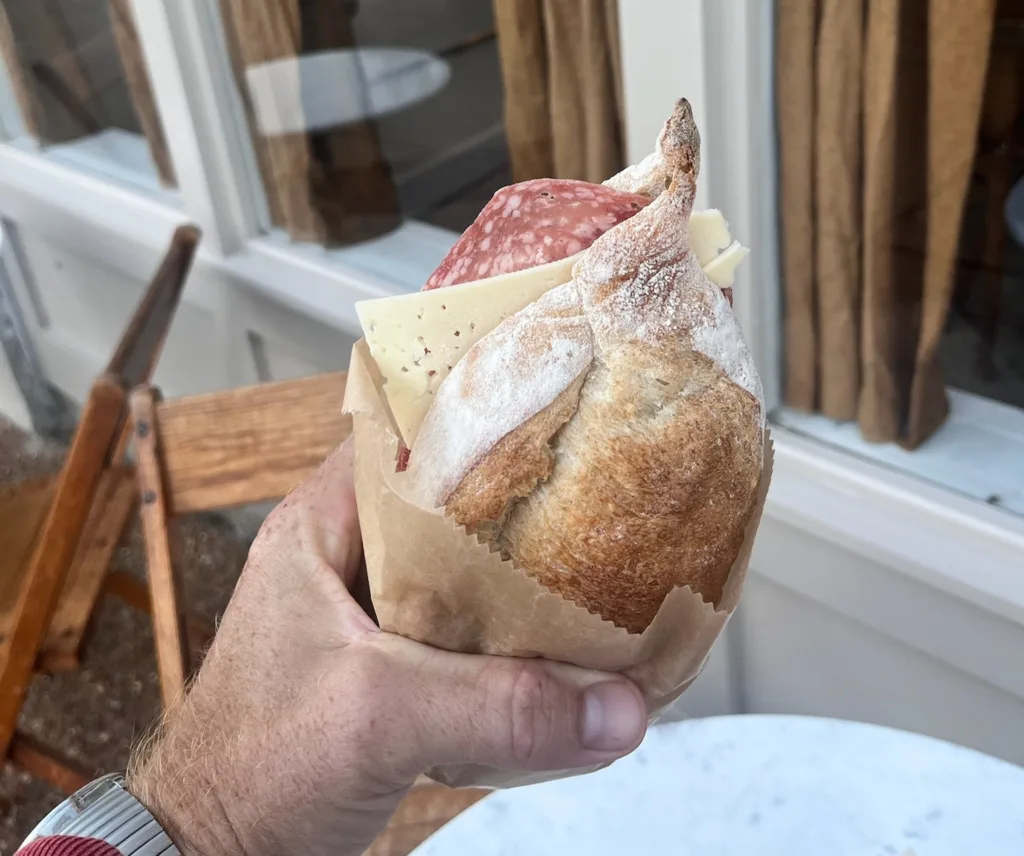 Café Paradise brings coffee, wine, and neighborhood charm to Lindenwood Park
