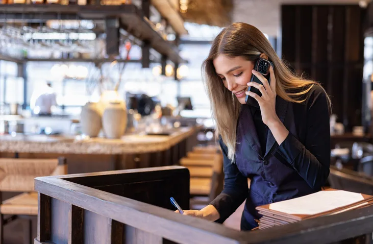 Ask George: Should restaurants still have a person answering the phone?