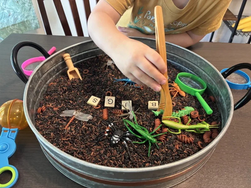 The Play Pantry lets St. Louis families rent sensory play kits for kids