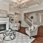 724-E-Madison-Ave-living2.jpg