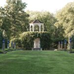 8AllertonFuDogGarden.jpg