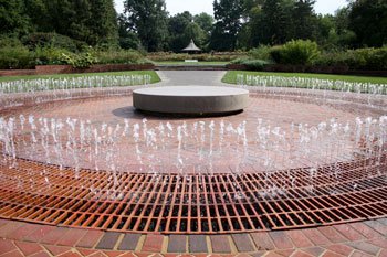 june13-fountain.jpg