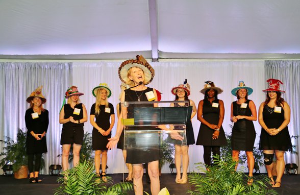 HatLunch068.jpg