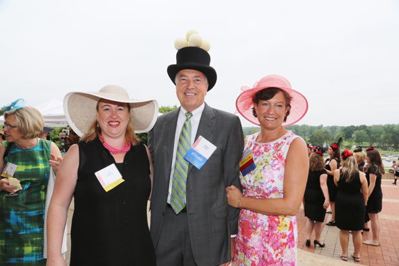 HatLunch042.jpg